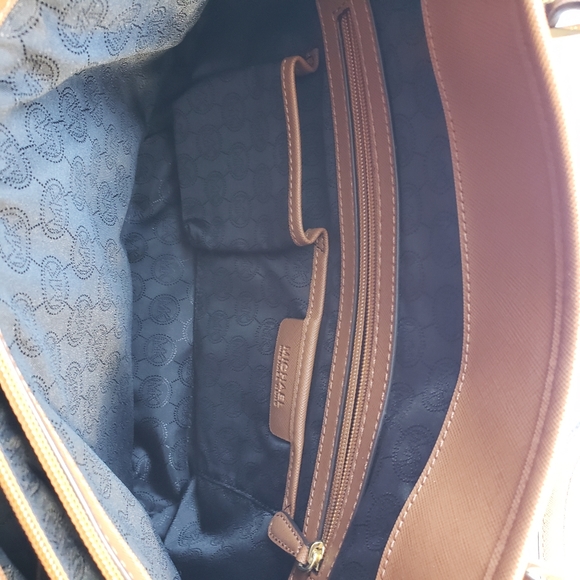 NWOT Michael Kors Jet Setter nylon tote w leather - Picture 7 of 15